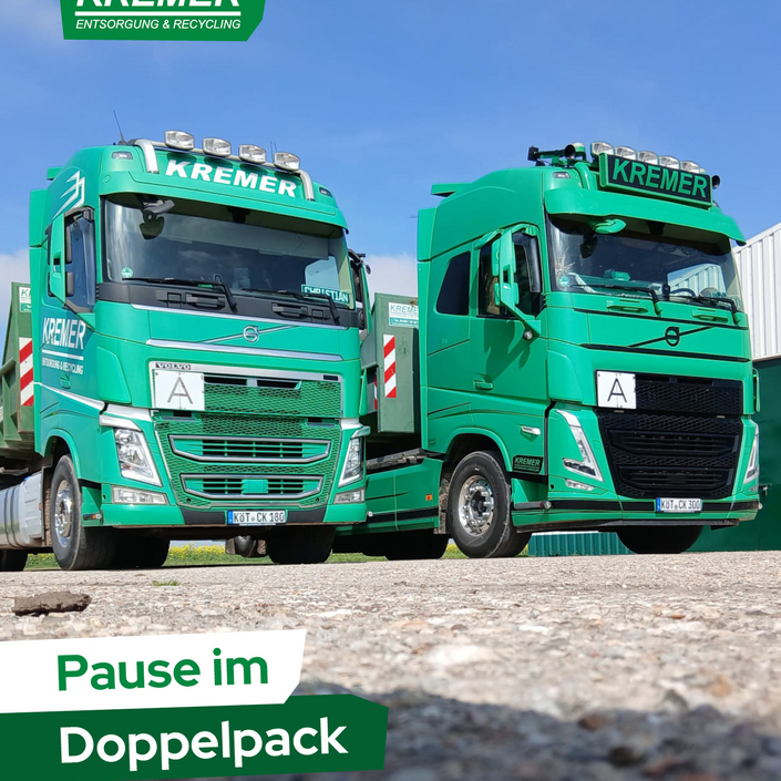 Pause im Doppelpack ☕
Rüdi und Christian haben heute ihre Pause direkt zusammen gemacht und das mit zwei unserer Kremer... Pause im Doppelpack ☕
Rüdi und Christian haben heute ihre Pause direkt zusammen gemacht und das mit zwei unserer Kremer...